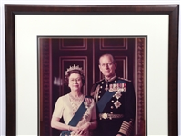 1987 QUEEN ELIZABETH II & PRINCE PHILIP SIGNED PHOTO