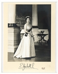 1968 QUEEN ELIZABETH II AUTOPEN SIGNED PHOTO