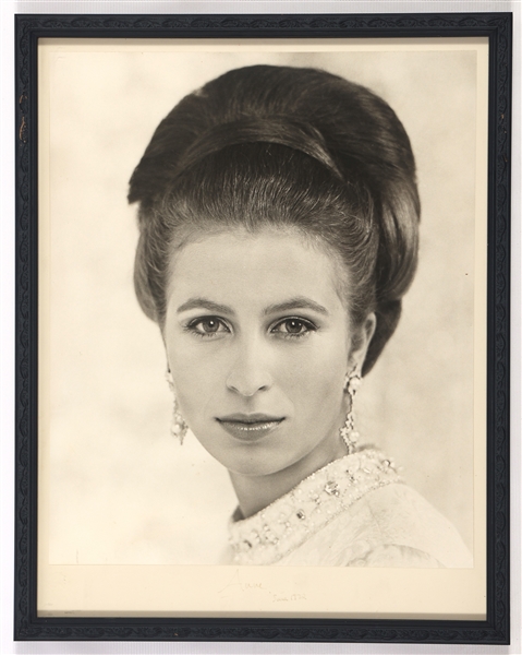 1972 ROYAL PRINCESS ANNE SIGNED PHOTOGRAPH