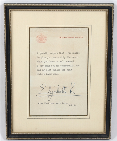 HRH QUEEN ELIZABETH II BUCKINGHAM PALACE SIGNED LETTER