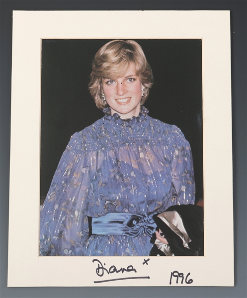 1996 DIANA PRINCESS OF WALES SIGNED PHOTO PRINT