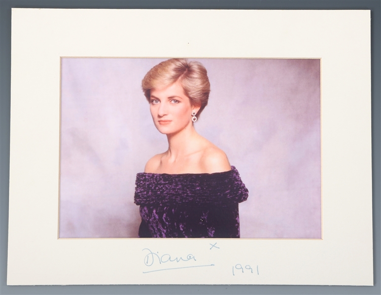 1991 DIANA PRINCESS OF WALES SIGNED PHOTO PRINT
