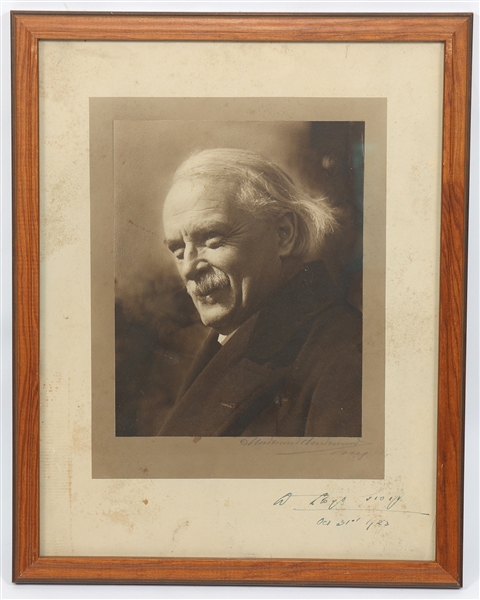 BRITISH PRIME MINISTER DAVID LLOYD GEORGE SIGNED PHOTO