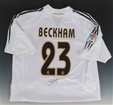 2004/05 REAL MADRID BECKHAM SQUAD SIGNED SOCCER JERSEY