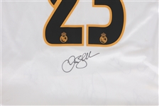 2004/05 REAL MADRID BECKHAM SQUAD SIGNED SOCCER JERSEY