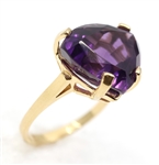 14K YELLOW GOLD TRILLION CUT AMETHYST COCKTAIL RING