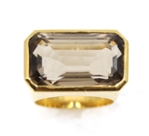 18K YELLOW GOLD SMOKEY TOPAZ RING