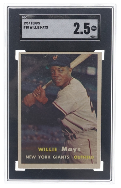 1957 TOPPS WILLIE MAYS #10 BASEBALL CARD GRADED 