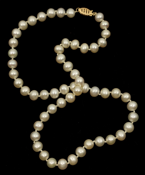 7.75MM PEARL NECKLACE 14K YELLOW GOLD CLASP