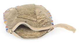 20TH C. NATIVE AMERICAN TOURIST TRADE BEADED POUCH