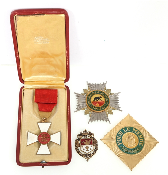 EUROPEAN MERIT & ACHIEVEMENT MEDALS & INSIGNIA REPLICAS