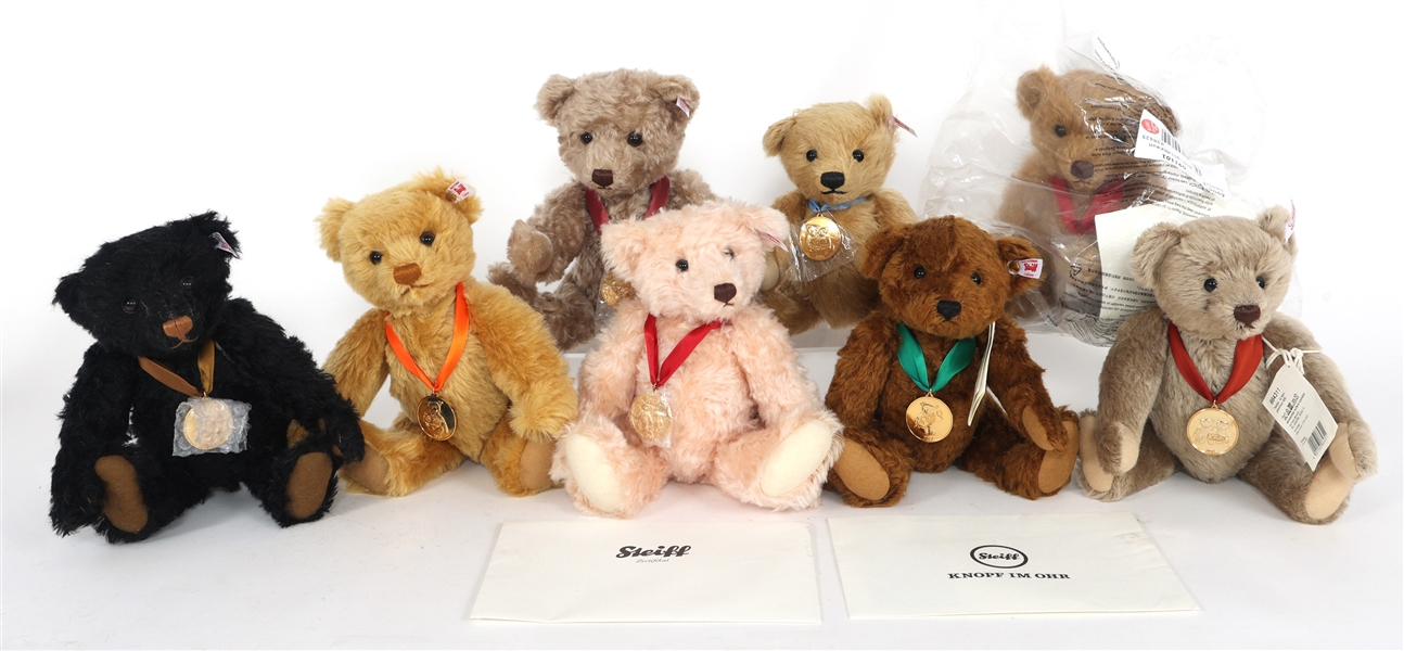 STEIFF TEDDY BEARS OF THE YEAR WITH MEDALLIONS 