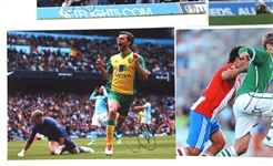 SOCCER AUTOGRAPHS - DOYLE & HOWSON