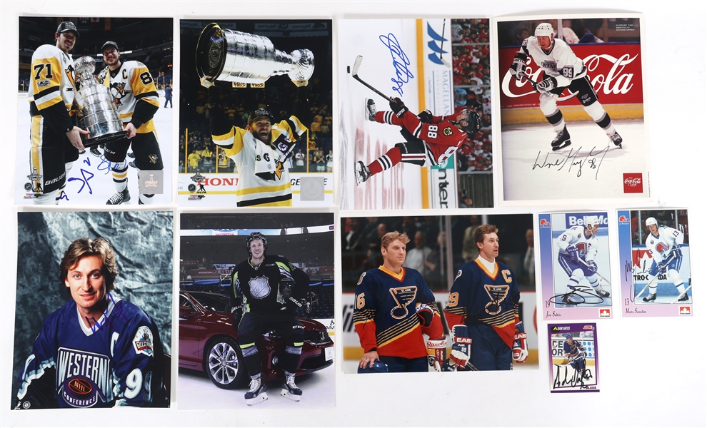 HOCKEY AUTOGRAPHS - GRETZKY, HULL, & JOHANSEN 