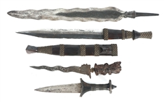 ETHNOGRAPHIC KNIVES & DAGGERS