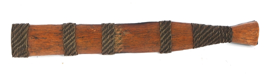 ETHNOGRAPHIC KNIVES & DAGGERS