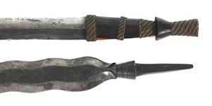 ETHNOGRAPHIC KNIVES & DAGGERS