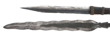 ETHNOGRAPHIC KNIVES & DAGGERS