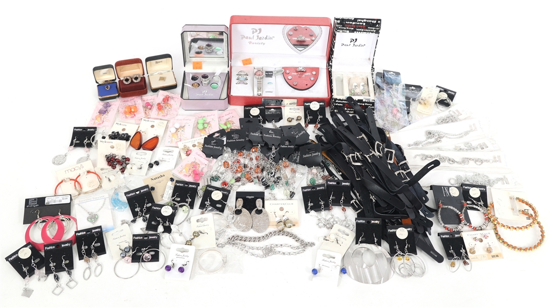 COSTUME JEWELRY - WATCHES, BRACELETS, & NECKLACES