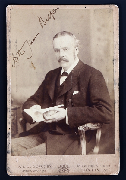 UK PRIME MINISTER ARTHUR JAMES BALFOUR SIGNED PHOTO