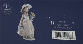 LLADRO A WISH COME TRUE PORCELAIN FIGURINE 7676