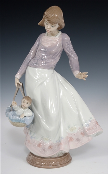 LLADRO OFF WE GO PORCELAIN FIGURINE 5874