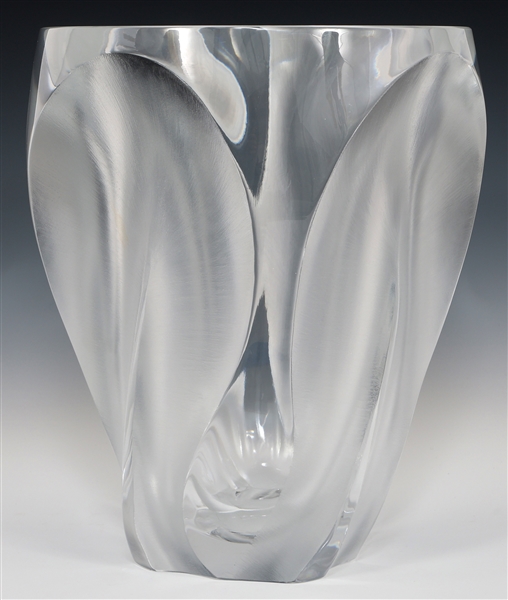 LALIQUE CRYSTAL INGRID FROSTED VASE 