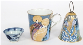 DECORATIVE GLASSWARE - CUPS, VASES, & ART GLASS 