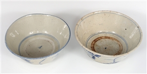 JAPANESE POTTERY BOWLS & SAUCERS 