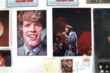 SINGER AUTOGRAPHS - STREISAND, SINATRA, NOONE