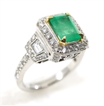 18K WHITE GOLD EMERALD & DIAMOND COCKTAIL RING 