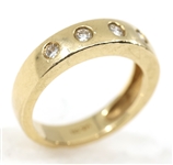 14K YELLOW GOLD 0.15 CTW DIAMOND BAND 