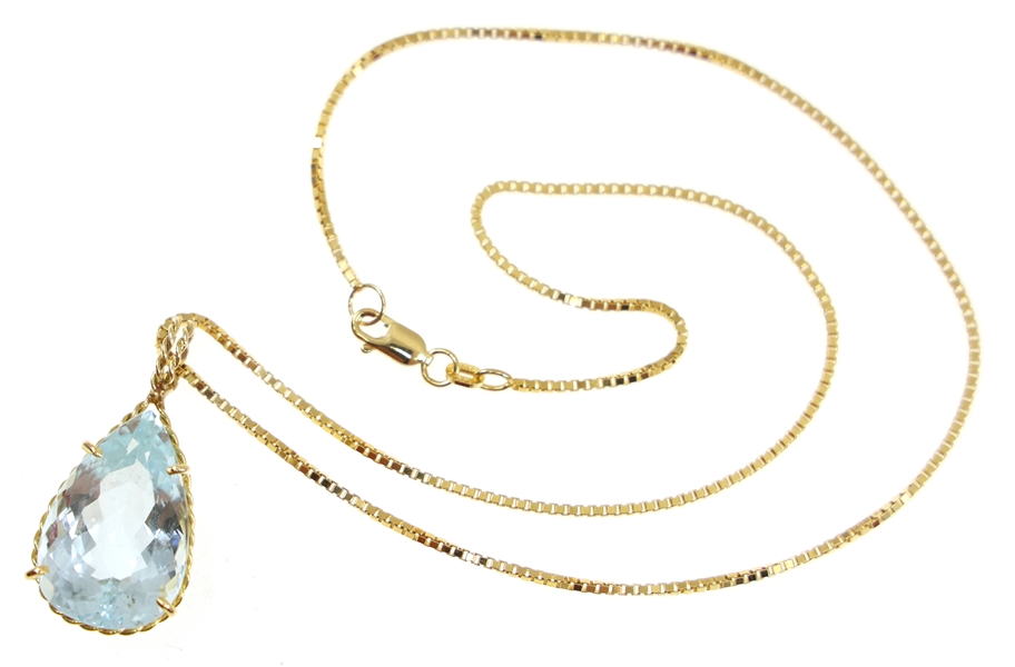 14K YELLOW GOLD PEAR CUT AQUAMARINE PENDANT WITH CHAIN
