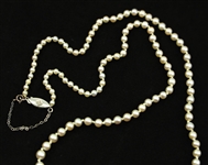 GRADUATED PEARL NECKLACE 14K WHITE GOLD & DIAMOND CLASP