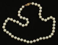 PEARL NECKLACE WITH 14K YELLOW GOLD CLASP