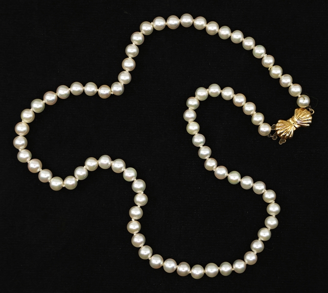 PEARL NECKLACE WITH 14K YELLOW GOLD BOW CLASP