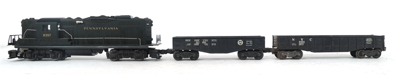 LIONEL O GAUGE MODEL TRAIN CARS & LOCOMOTIVE