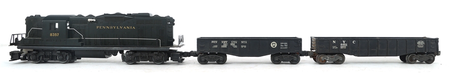LIONEL O GAUGE MODEL TRAIN CARS & LOCOMOTIVE