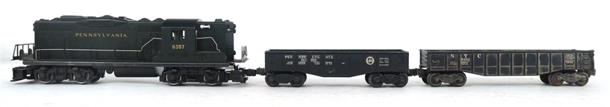 LIONEL O GAUGE MODEL TRAIN CARS & LOCOMOTIVE