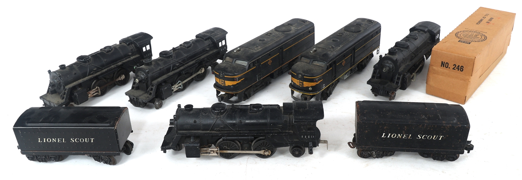 LIONEL "O" GAUGE MODEL TRAIN LOCOMOTIVES & TENDERS