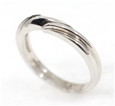 14K WHITE GOLD WAVE DESIGN WEDDING BAND 