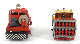 LIONEL O GAUGE MODEL TRAIN CARS NO. 52 & NO. 54