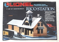 LIONEL O & O27 GAUGE MODEL TRAIN ACCESSORIES