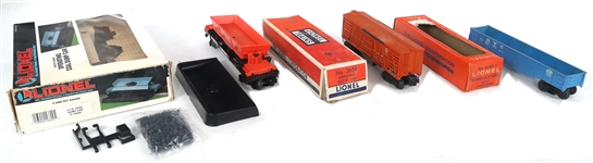 LIONEL O GAUGE MODEL TRAIN CARS
