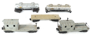LIONEL O GAUGE MODEL TRAIN CARS FOR PARTS & REPAIRS