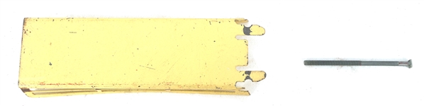 LIONEL O GAUGE MODEL TRAIN ACCESSORIES & BUILDINGS