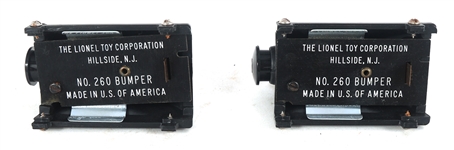 LIONEL MODEL TRAIN ACCESSORIES & TRANSFORMERS