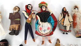 COLLECTIBLE TOURIST TRADE DOLLS 