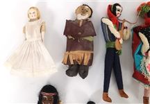 COLLECTIBLE TOURIST TRADE DOLLS 