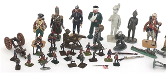 HAND-PAINTED TOY SOLDIER MODELS 
